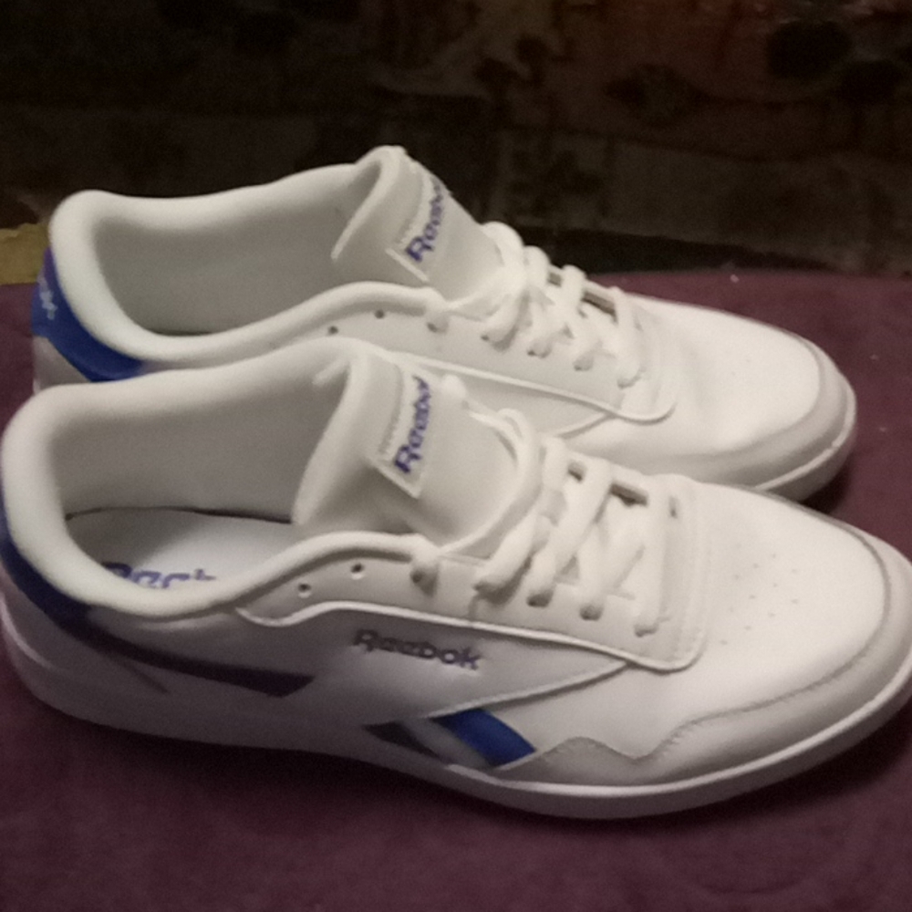 Reebok tennis shoes